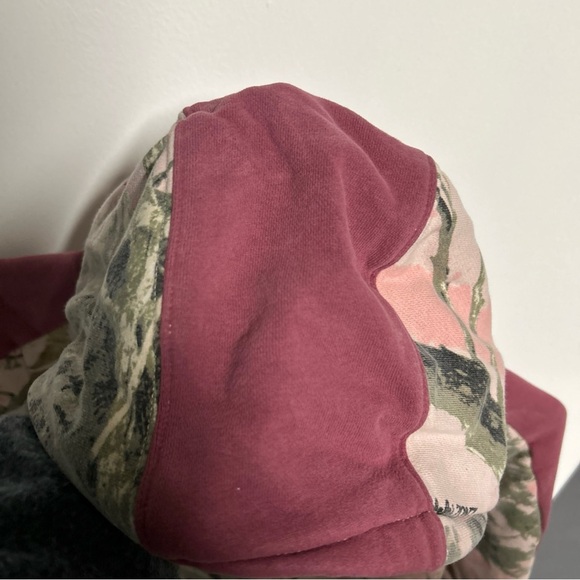 Cabela’s Women’s Pink Tree Print Logo Pullover Drawstring Hoodie Pockets Outdoor - Picture 10 of 13